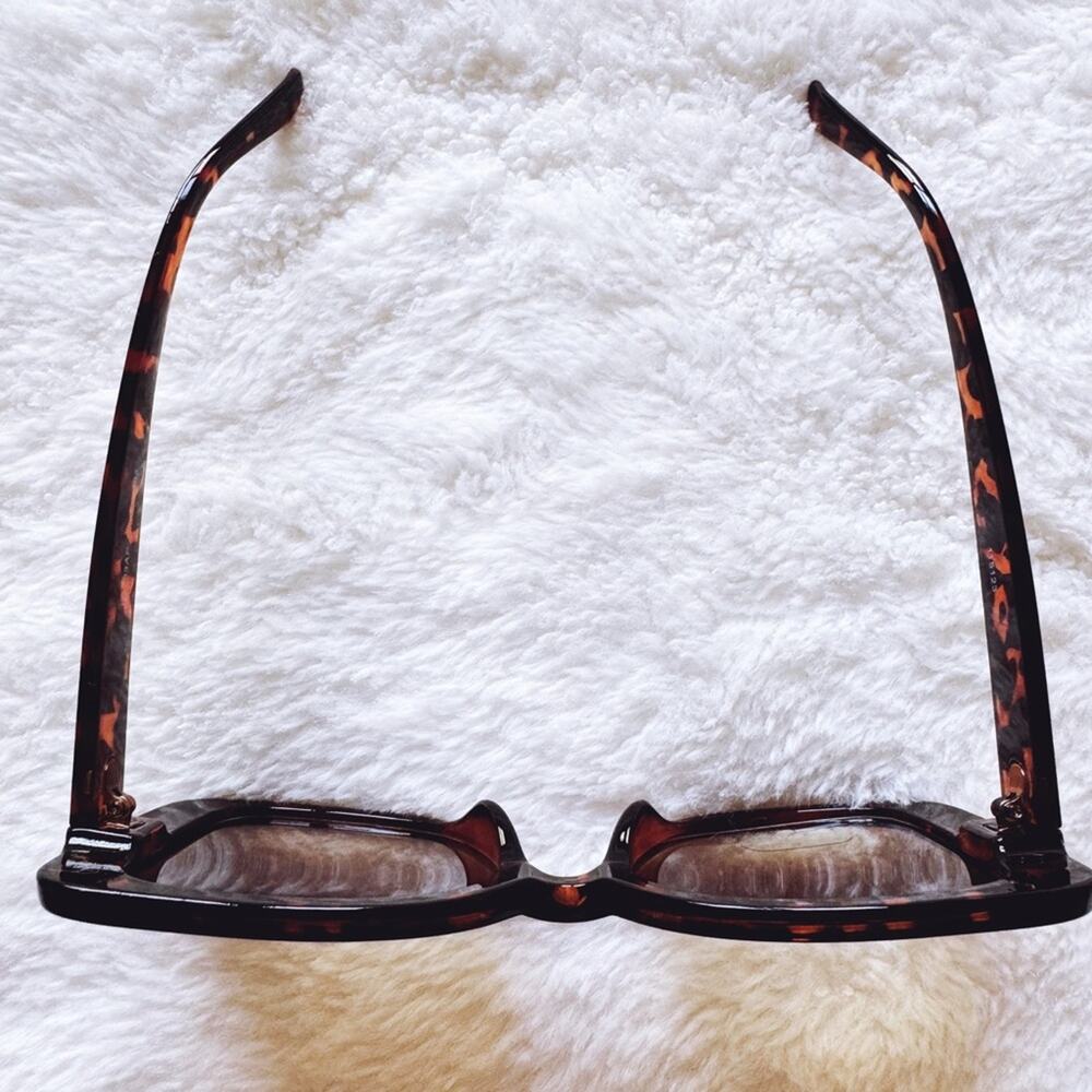 Eva Tortoise Brown Square-Framed Sunglasses - Picture 4 of 13